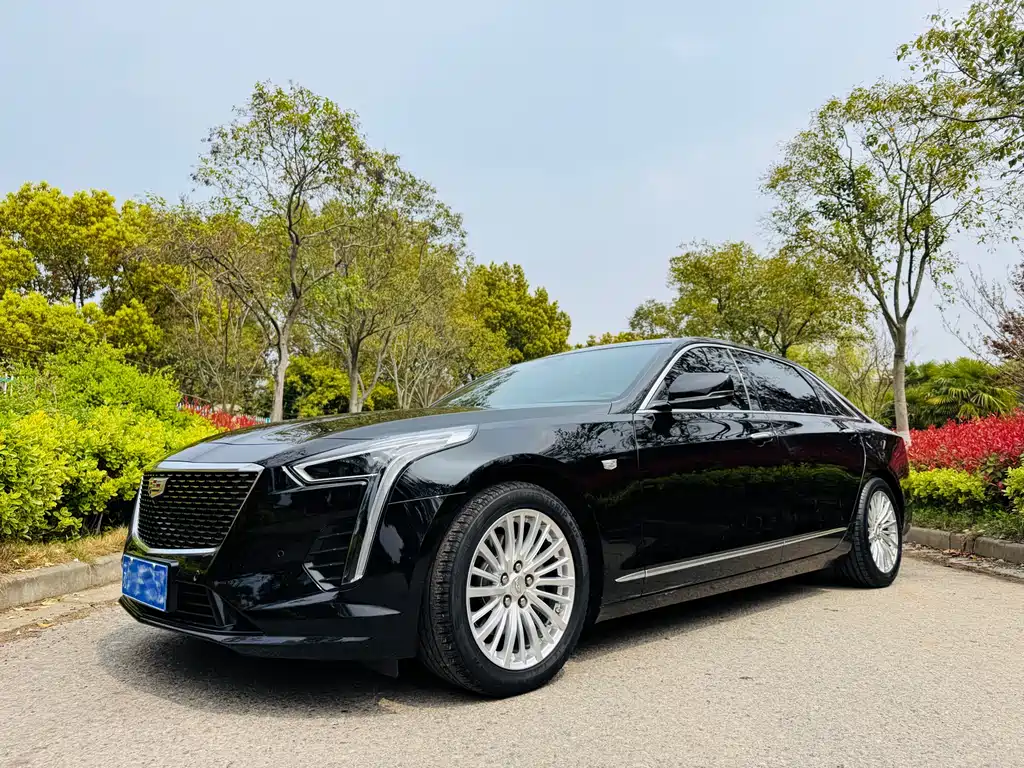 Cadillac CT6 2019 — фото 1