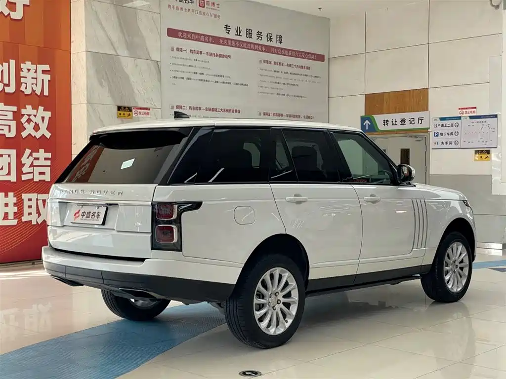 Land Rover Range Rover 2018 — фото 7