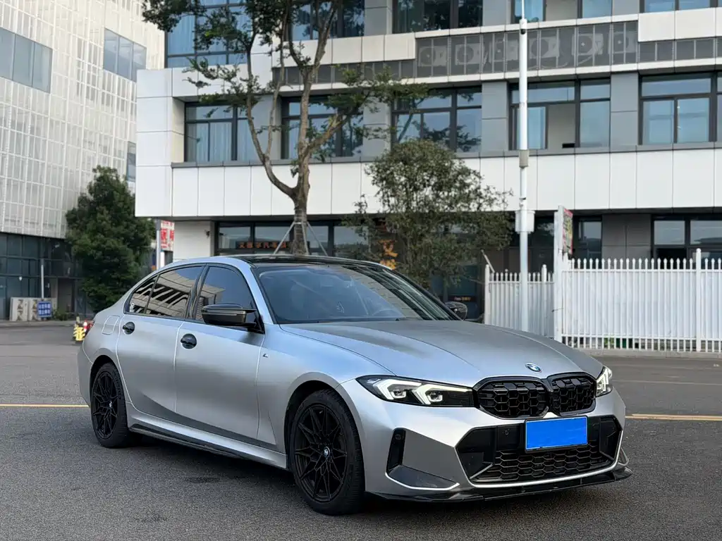 BMW 3 Series 2023
