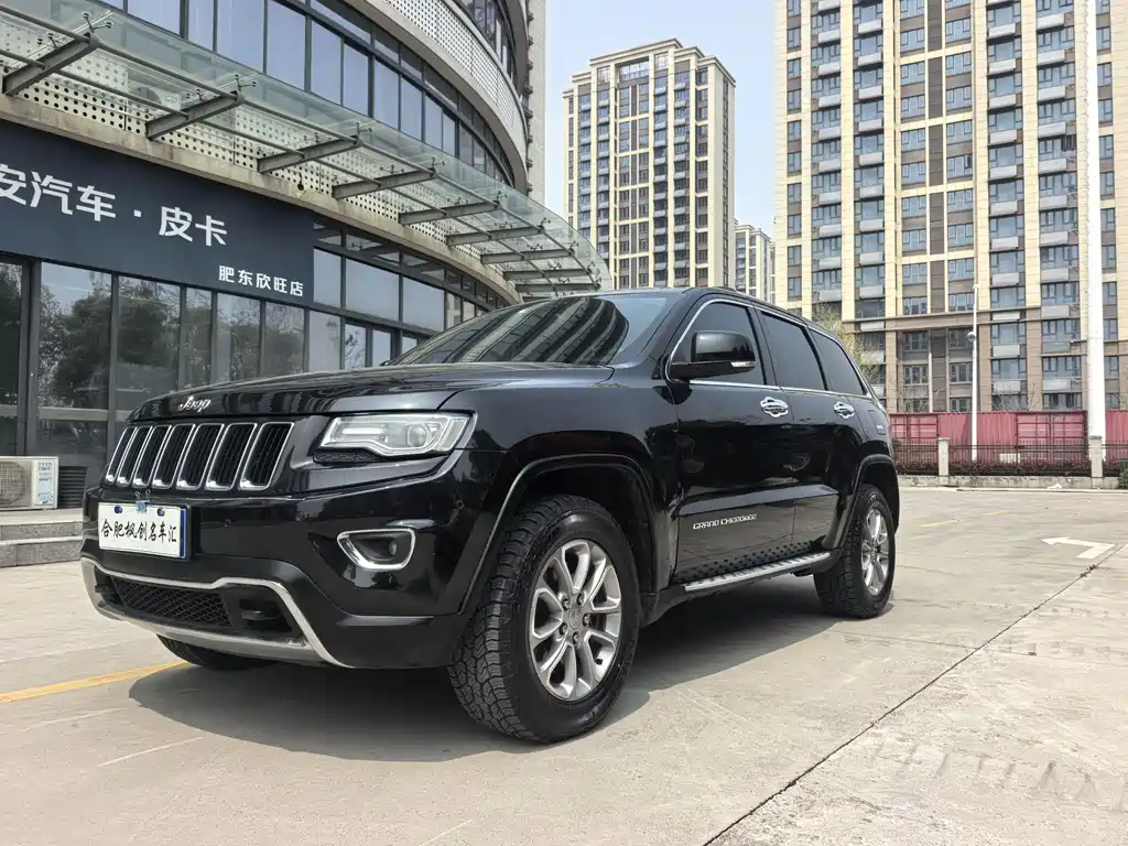 Jeep Grand Cherokee 2015