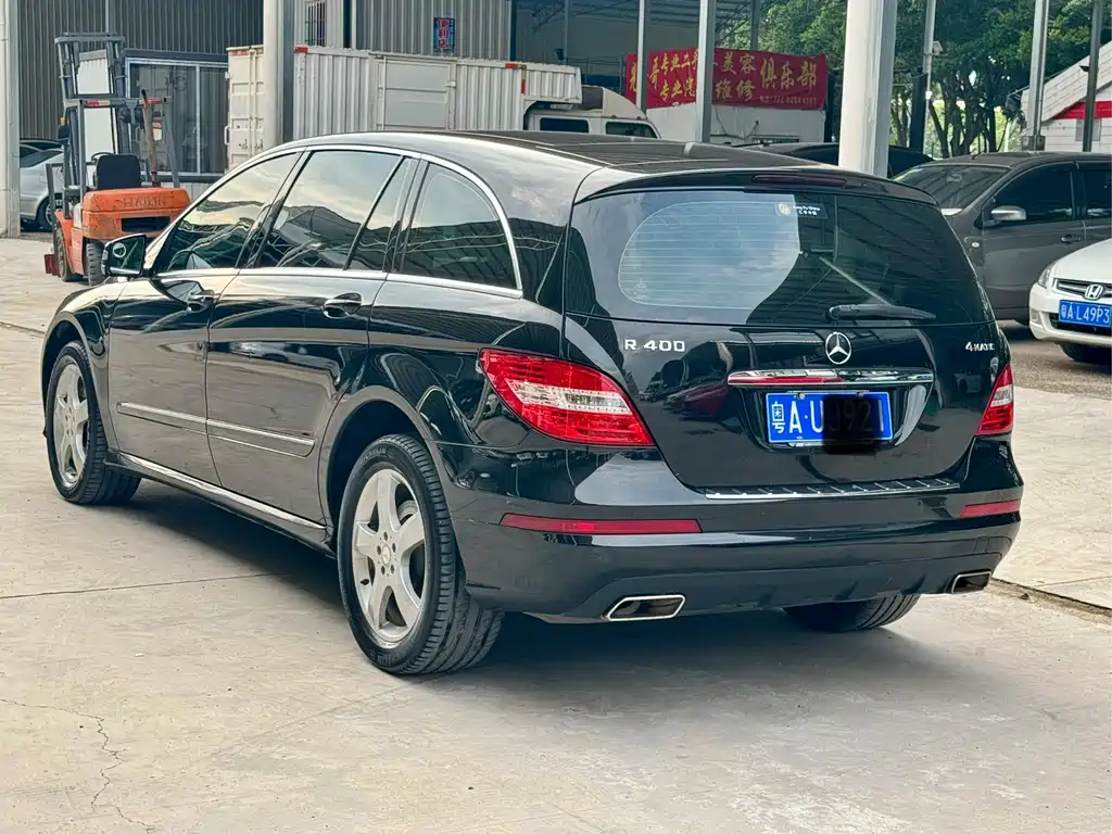 Mercedes-Benz R-Class 2015