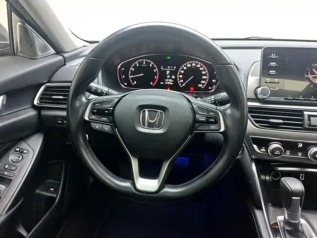 Honda Accord 2020 — фото 5