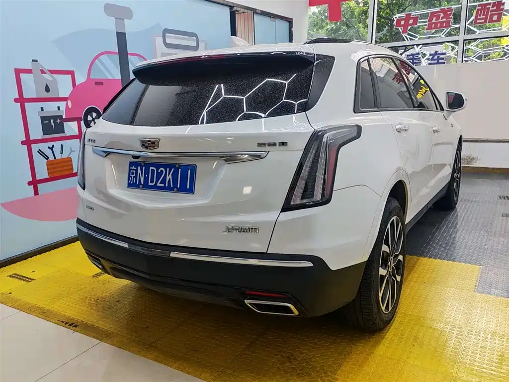 Cadillac XT5 2021 — фото 10