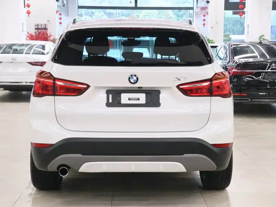 BMW X1 2018 — фото 4