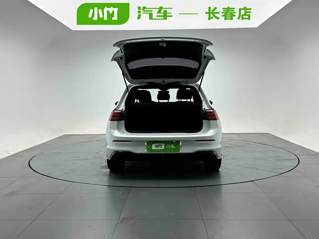 Volkswagen Golf 2022