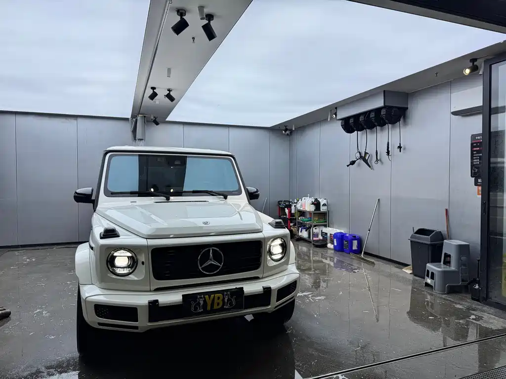 Mercedes-Benz G-Class 2023
