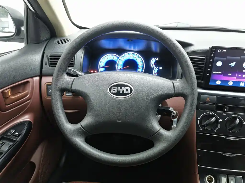 BYD F3 2015 — фото 11