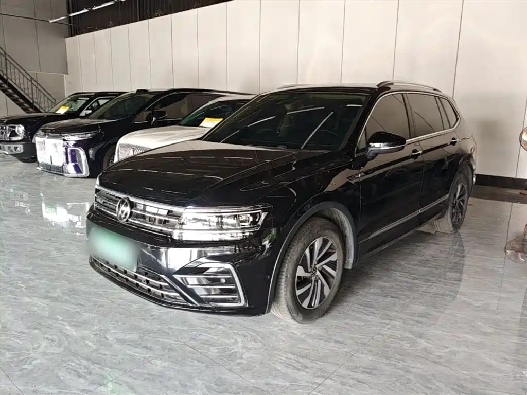 Volkswagen Tiguan L PHEV 2021