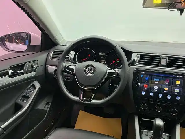 Volkswagen Sagitar 2015 — фото 17