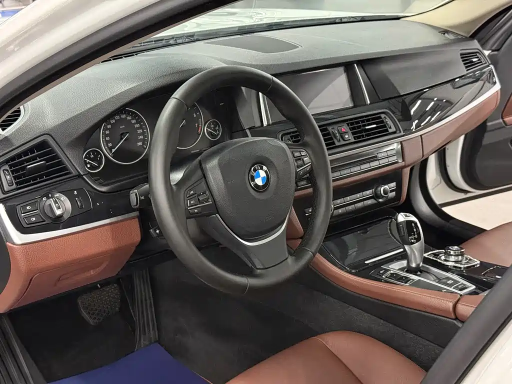 BMW 5 Series 2017