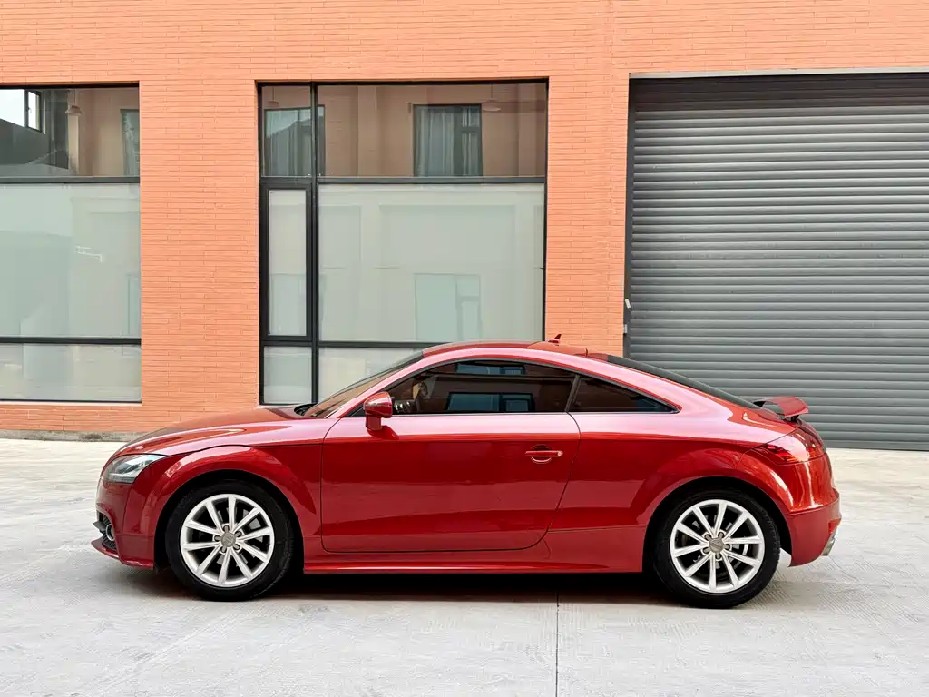 Audi TT 2014 — фото 7