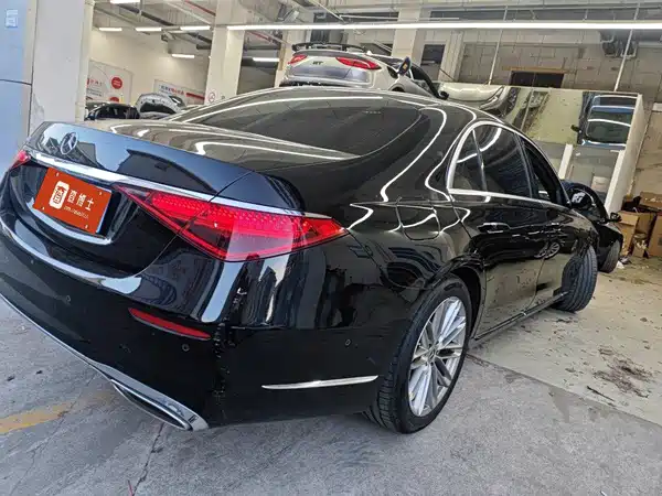 Mercedes-Benz S-Class 2023