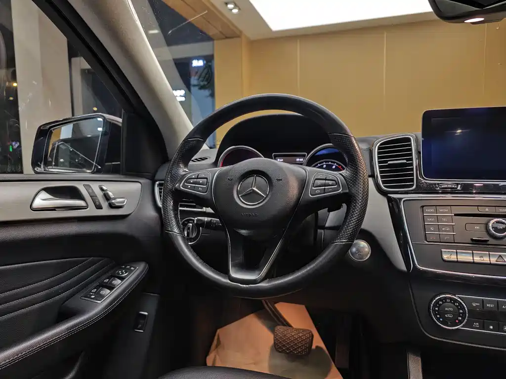 Mercedes-Benz GLE Coupe 2018 — фото 14