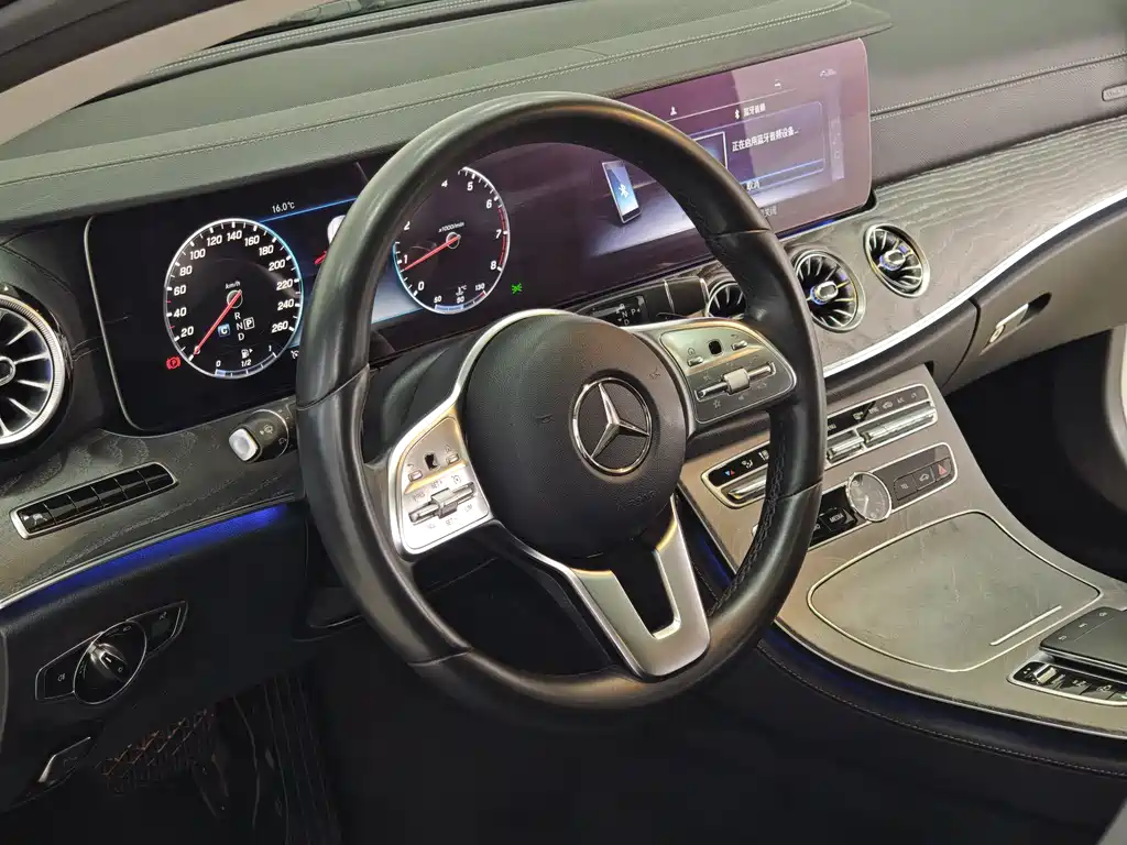 Mercedes-Benz CLS 2019 — фото 11
