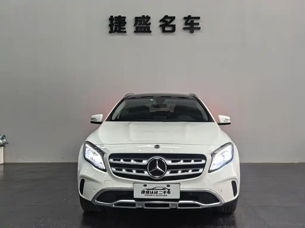 Mercedes-Benz GLA 2018 — фото 2
