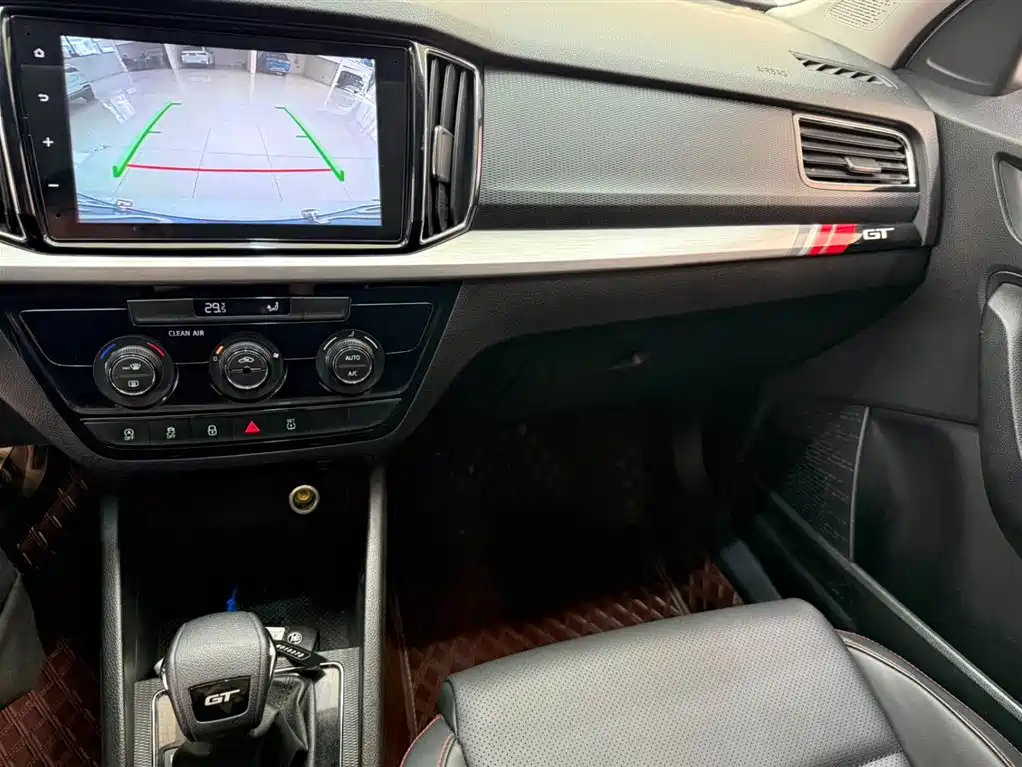 Skoda Kamiq 2024 — фото 12