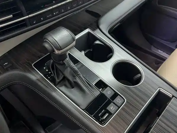 Toyota Sienna 2023
