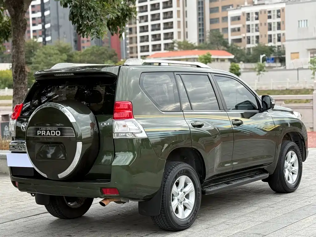 Toyota Prado 2014 — фото 14