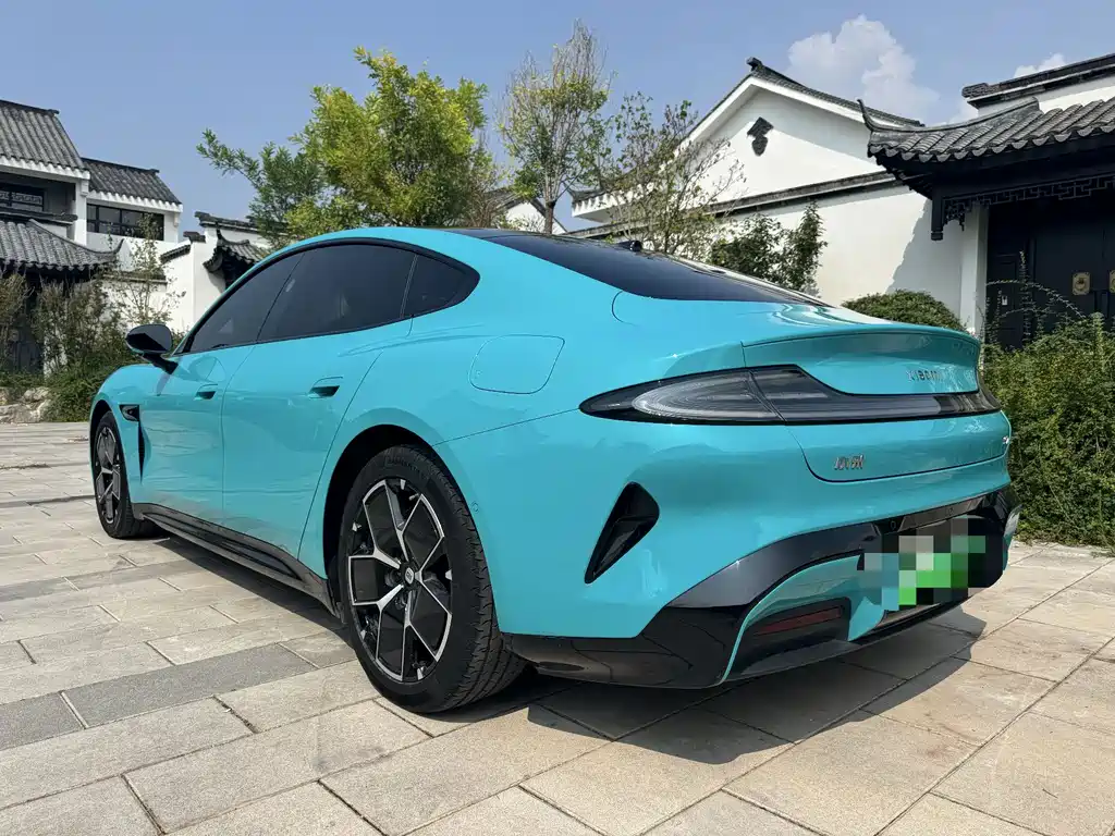 Xiaomi SU7 2025 — фото 12
