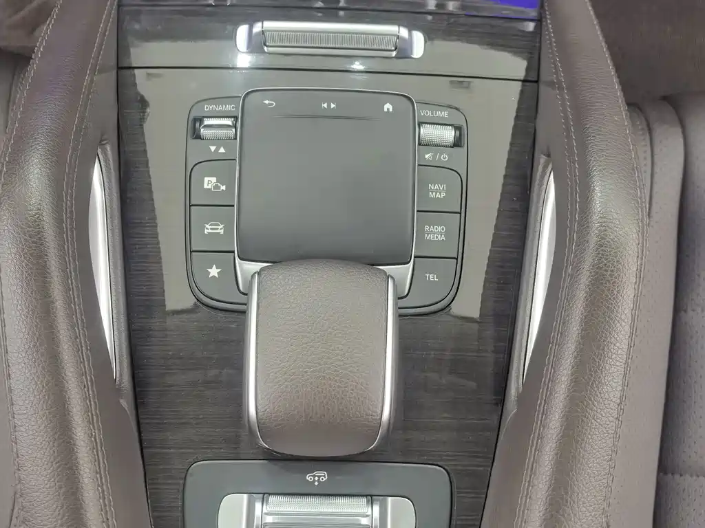 Mercedes-Benz GLE 2021 — фото 18