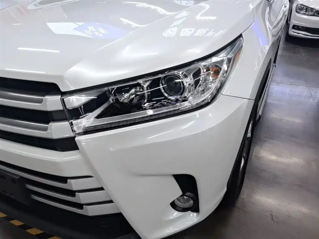 Toyota Highlander 2020 — фото 24