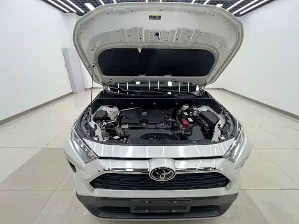 Toyota RAV4 2021