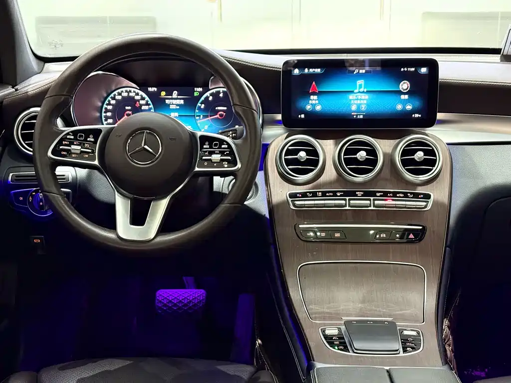 Mercedes-Benz GLC 2020 — фото 8