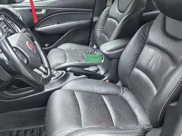 Fiat Viaggio 2014