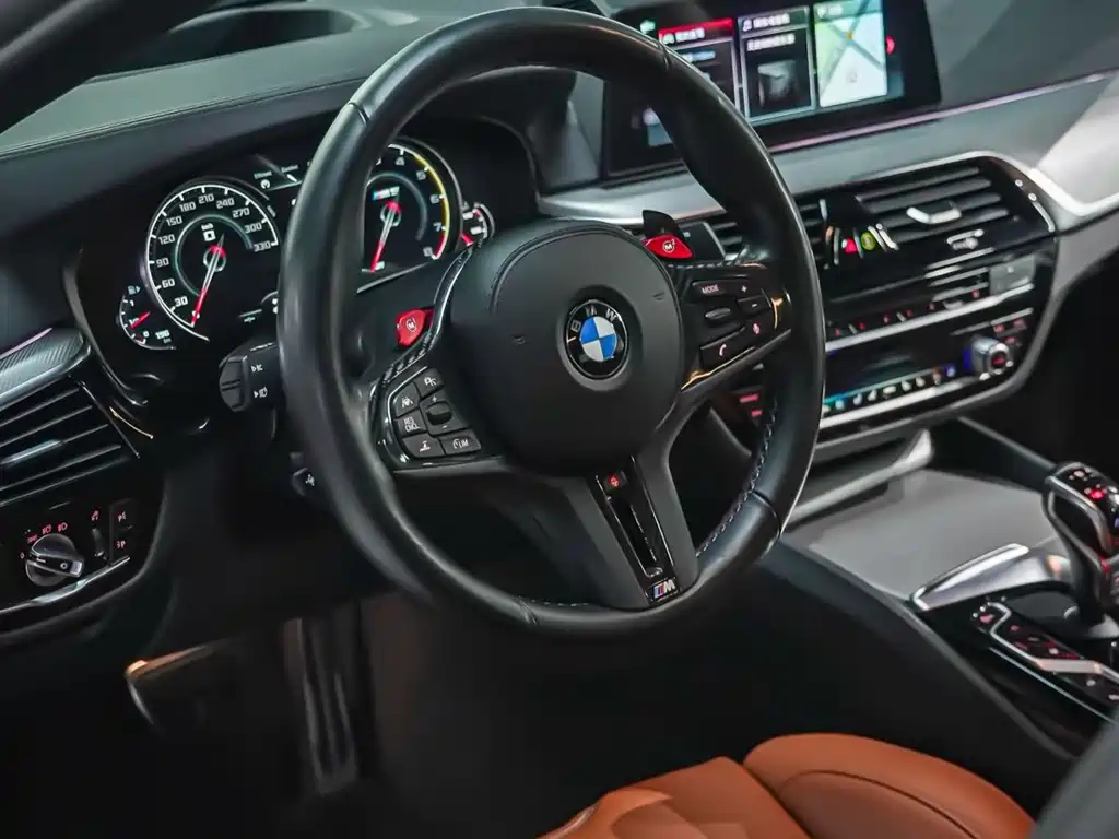 BMW M5 2019 — фото 10