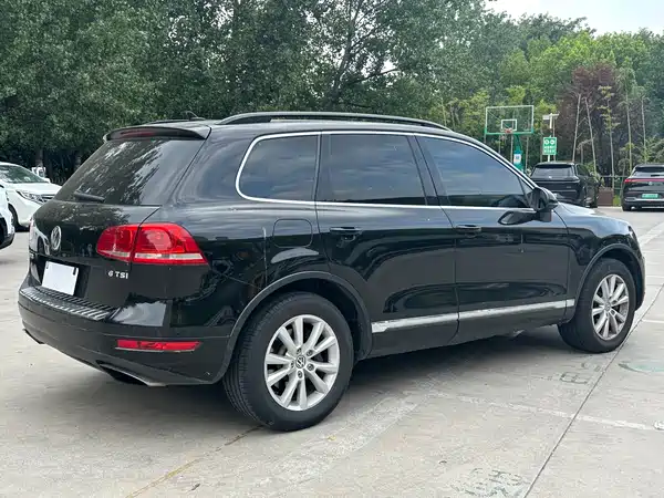 Volkswagen Touareg 2011