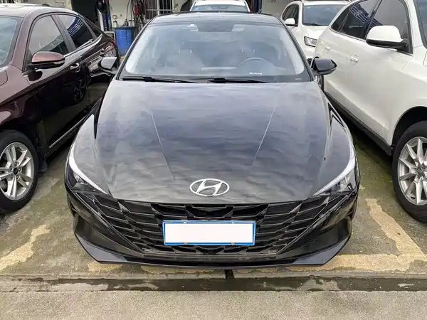 Hyundai Elantra 2020