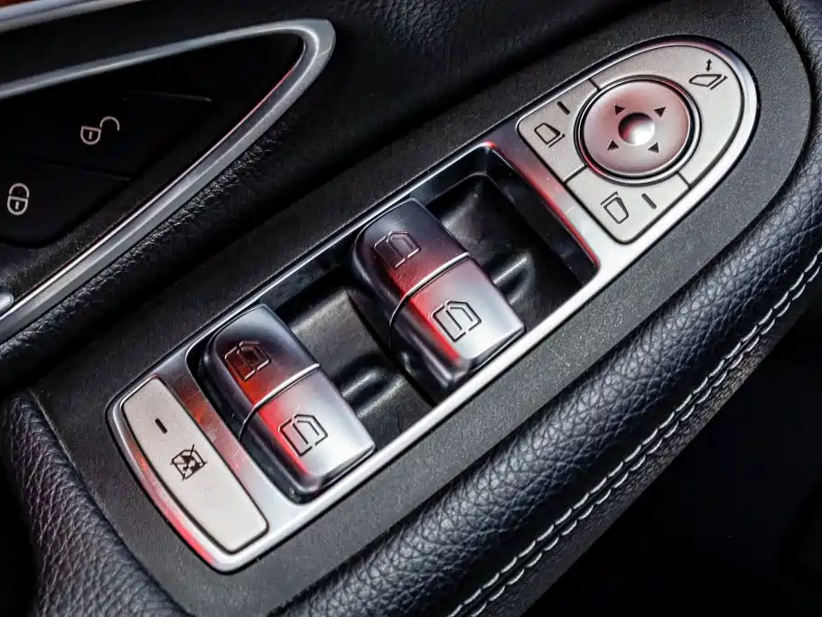 Mercedes-Benz GLC 2020 — фото 13