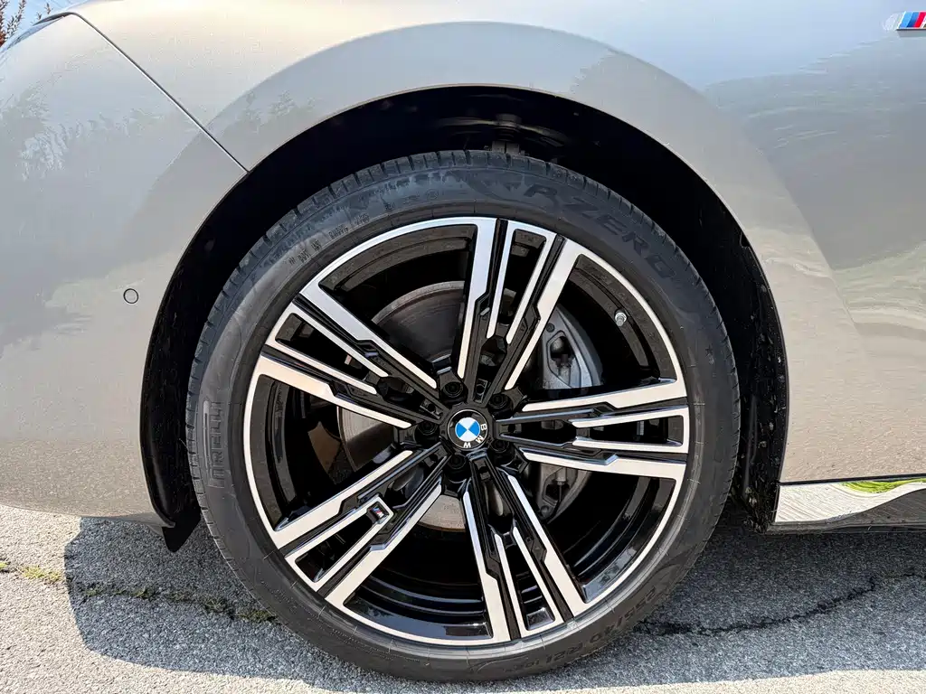 BMW 7 Series 2026 — фото 13