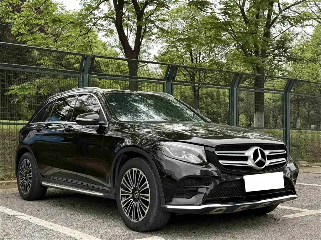 Mercedes-Benz GLC 2018 — фото 9