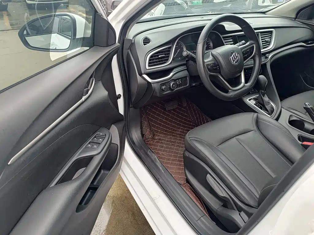 Buick Excelle 2021