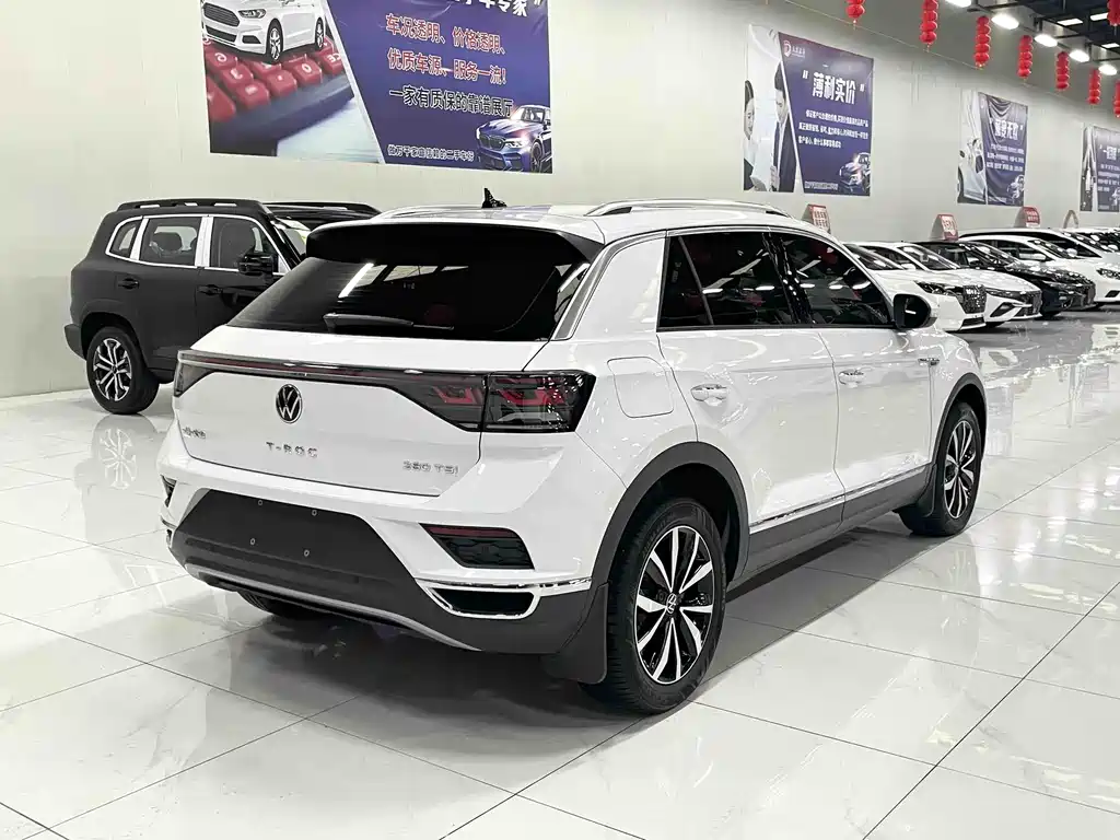 Volkswagen T-Roc 2024 — фото 6