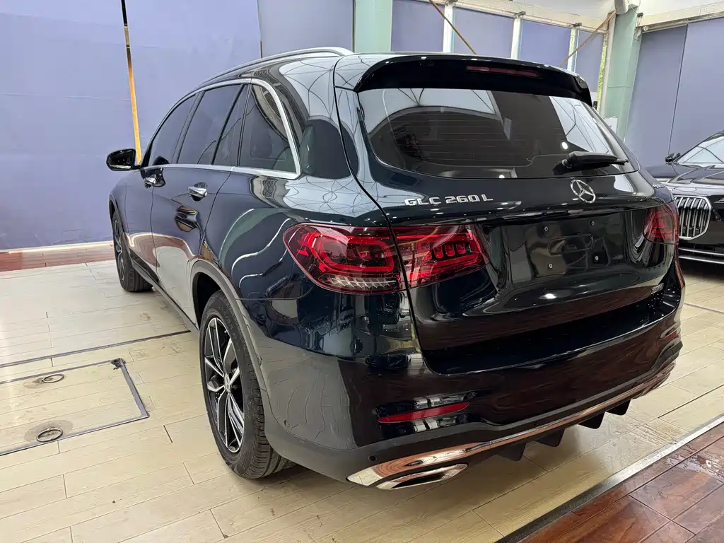 Mercedes-Benz GLC 2022 — фото 12