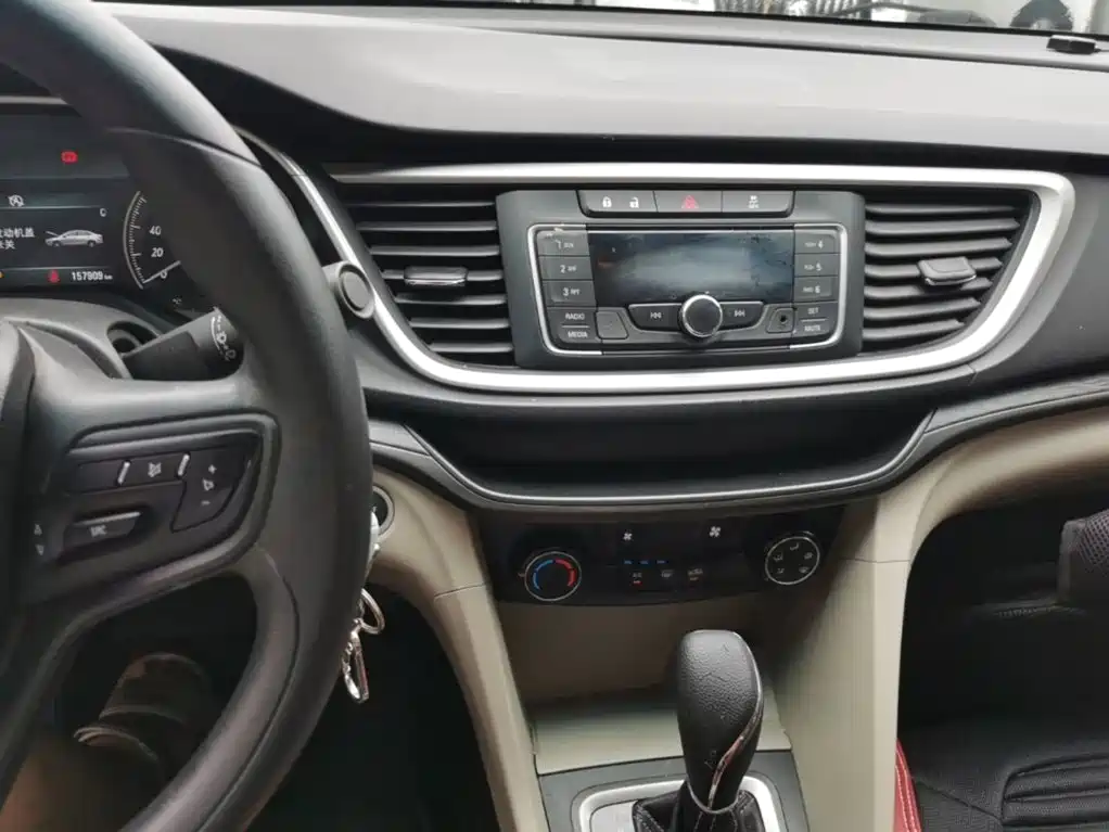 Buick Excelle GT 2015 — фото 13