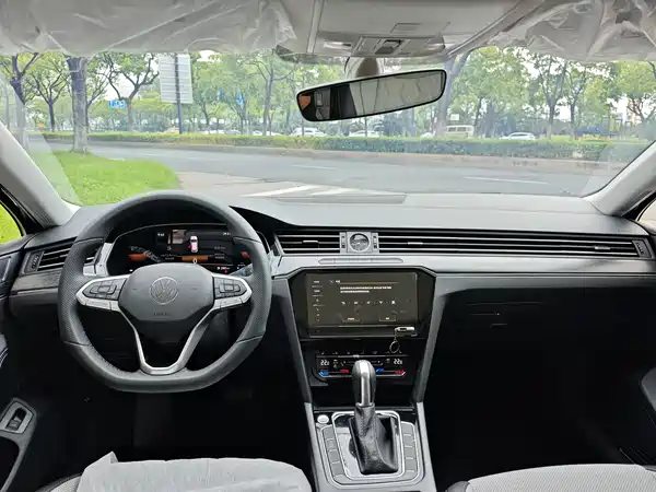 Volkswagen Magotan 2026