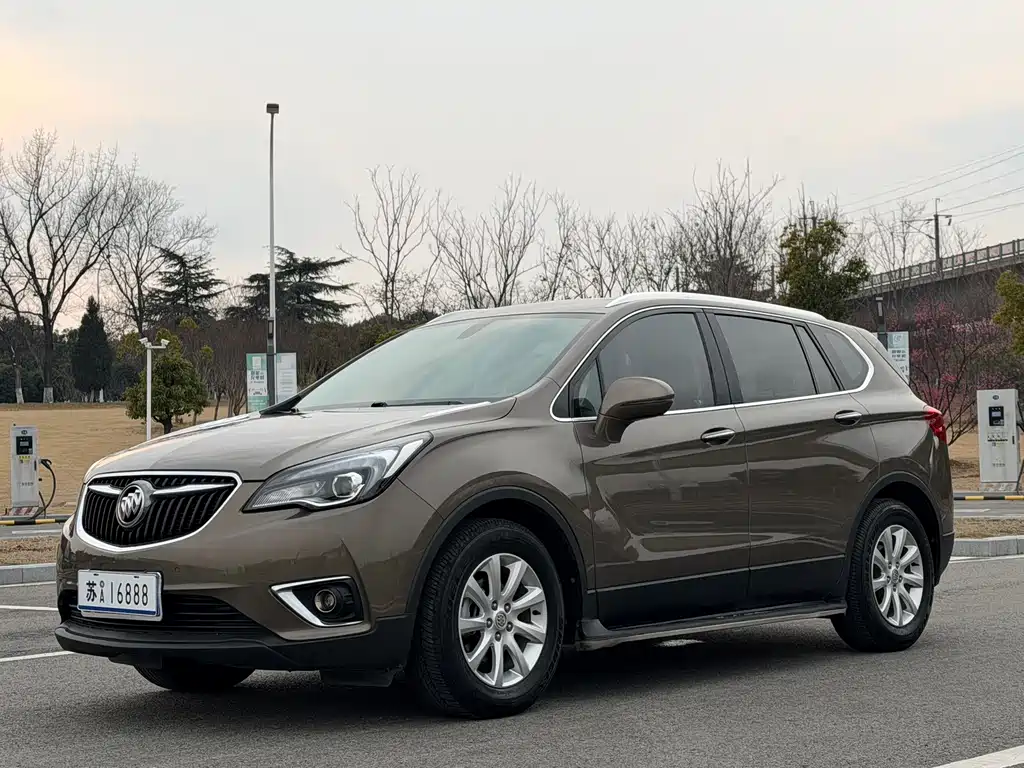Buick Envision Plus 2018 — фото 1