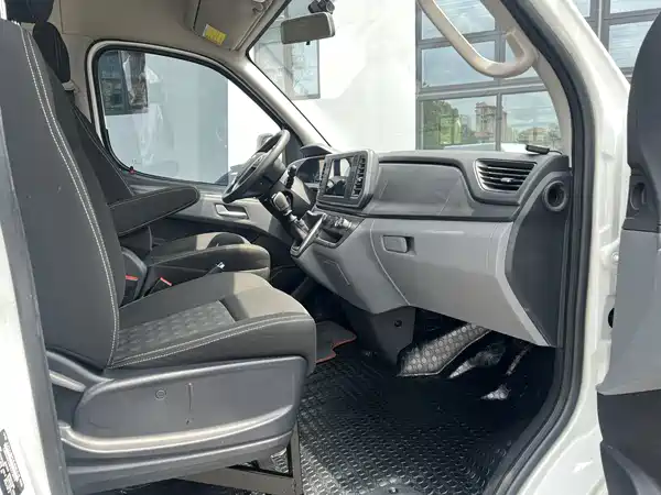 Maxus V80 2024