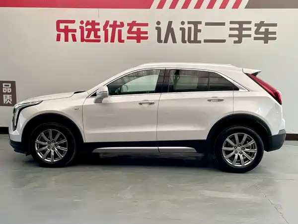 Cadillac XT4 2021