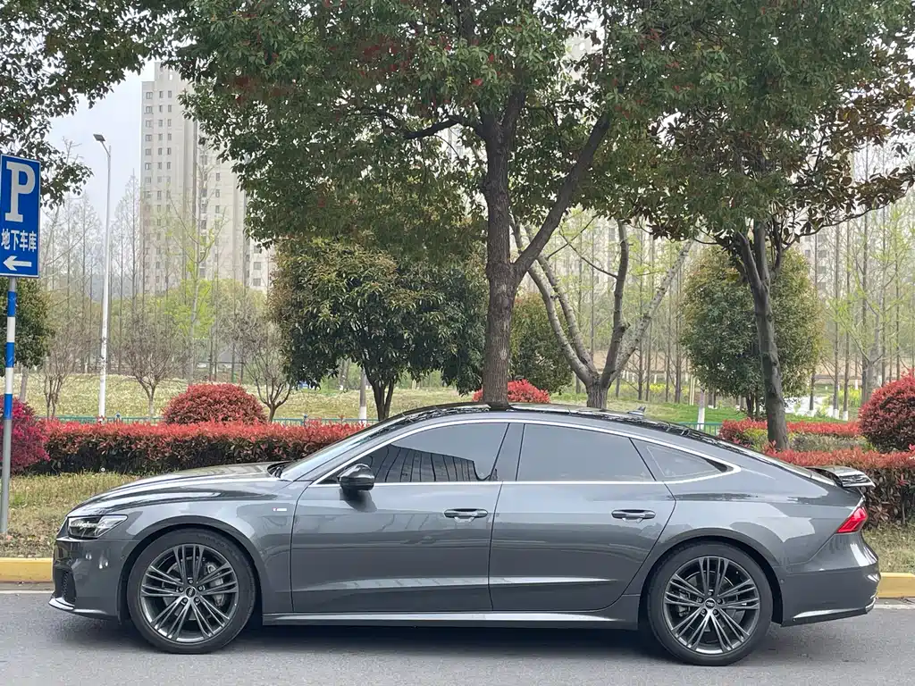 Audi A7 2023 — фото 3