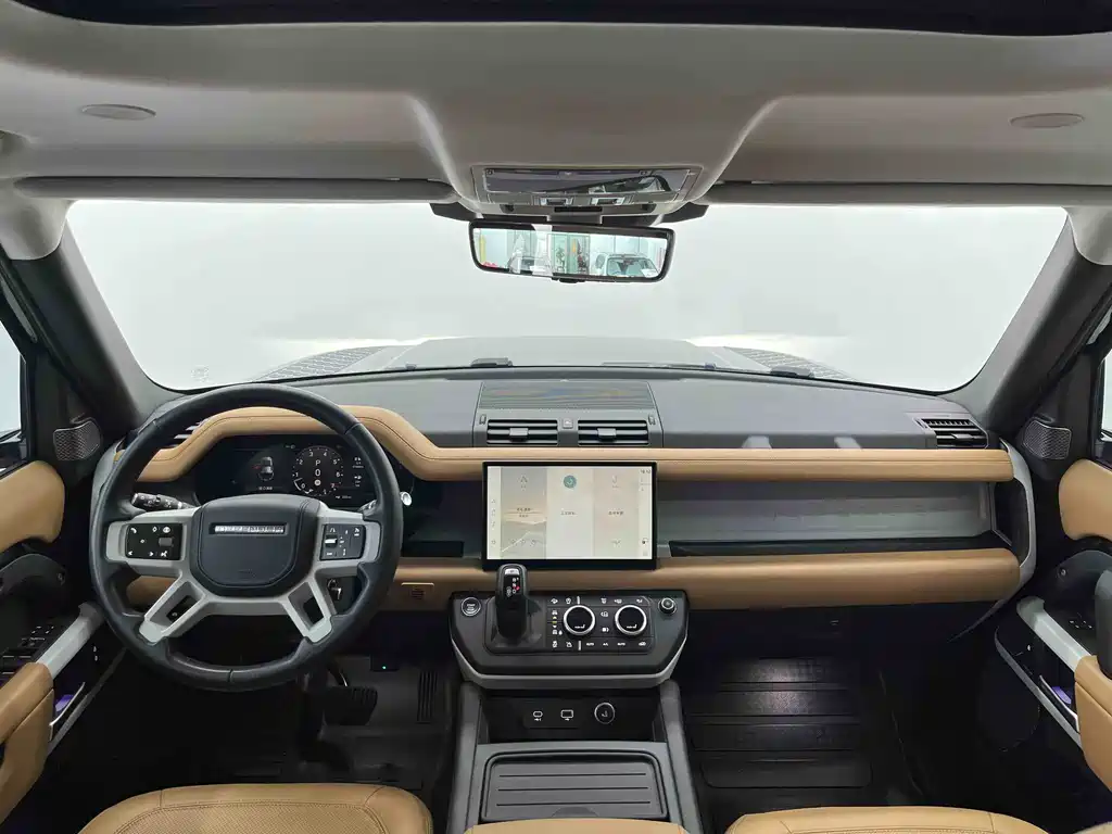 Land Rover Defender 2024 — фото 10