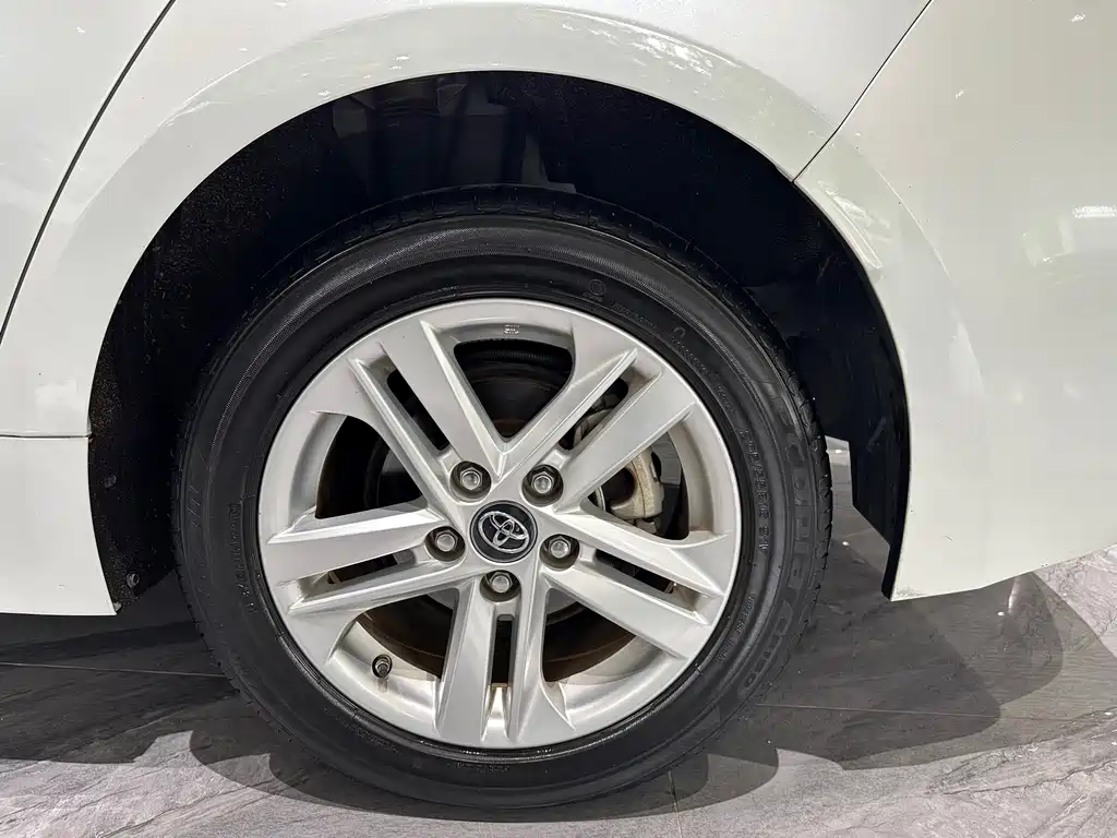 Toyota Levin 2022 — фото 19