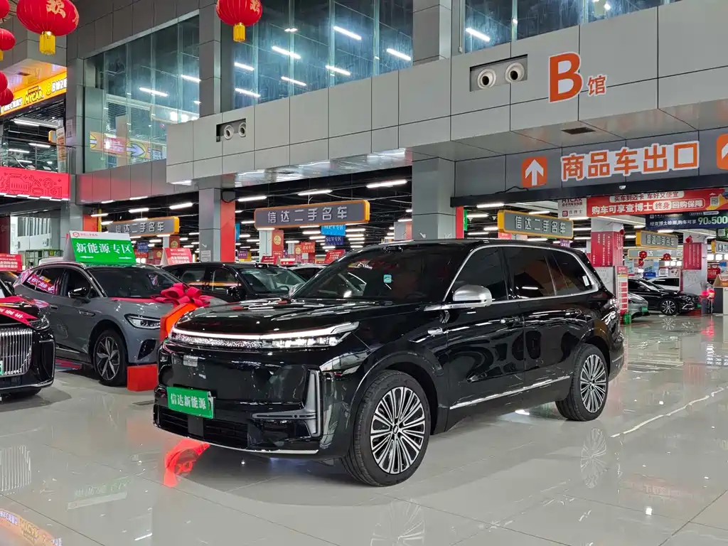 Geely Galaxy M9 2025