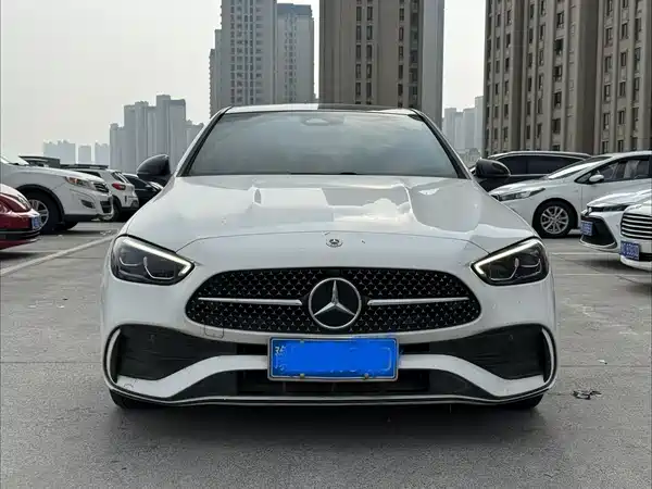 Mercedes-Benz C-Class 2023
