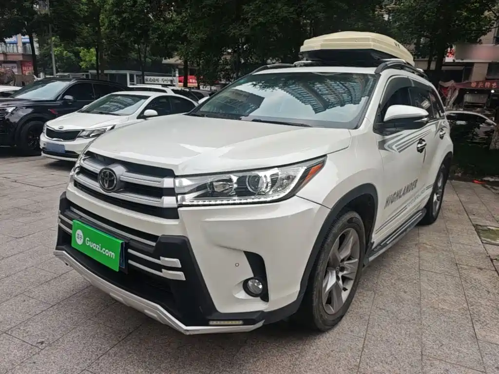 Toyota Highlander 2018 — фото 2