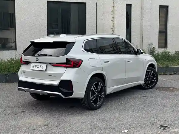 BMW X1 2023