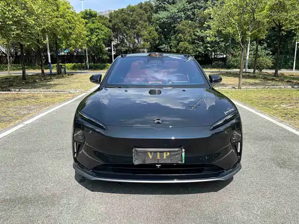 NIO ET5T 2024